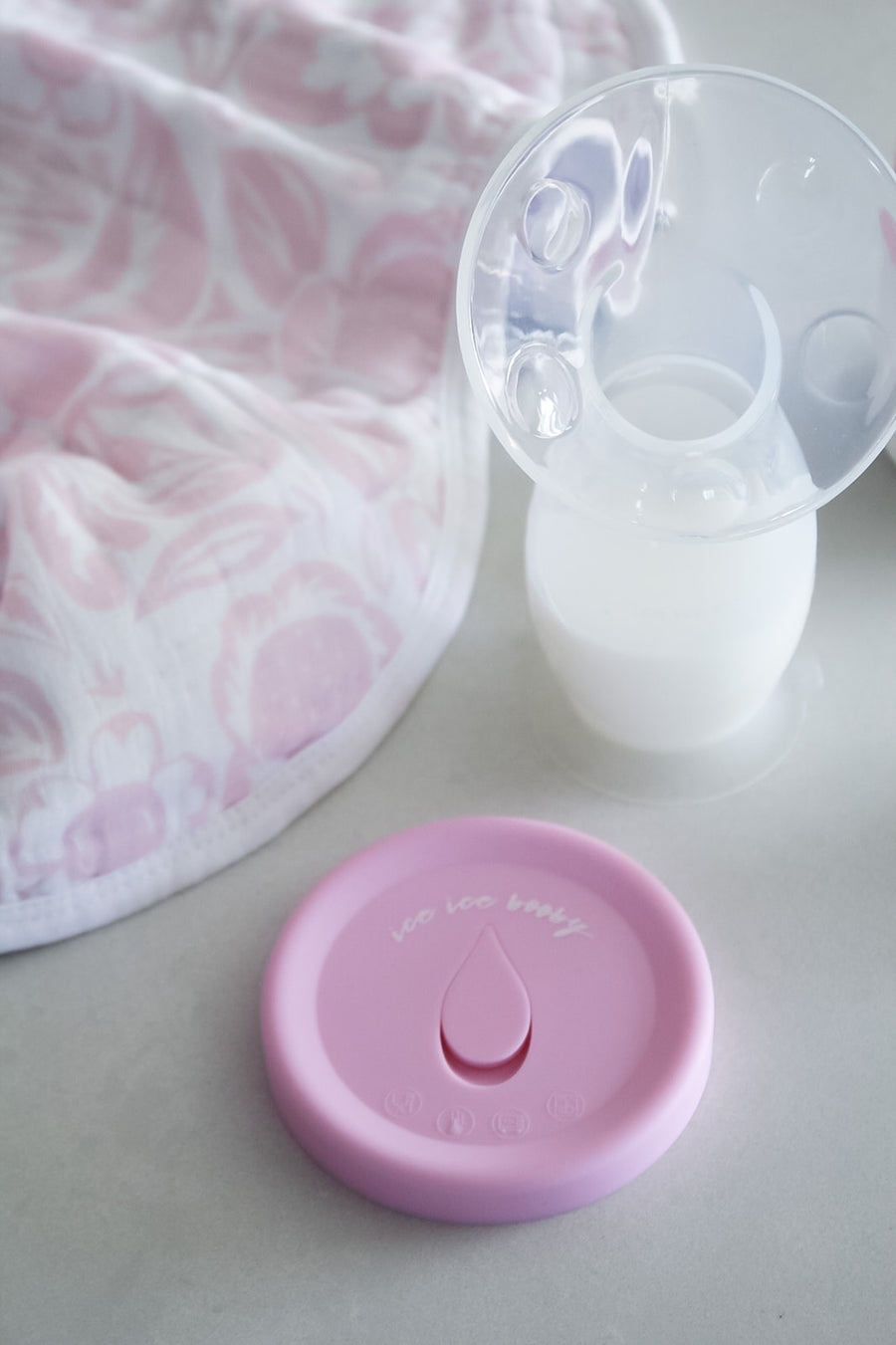 Silicone Breast Pump with Lid